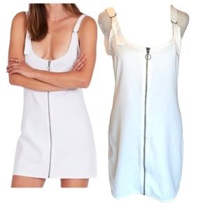Revolve Amuse Society Size XS Front Zip White Mini Dress